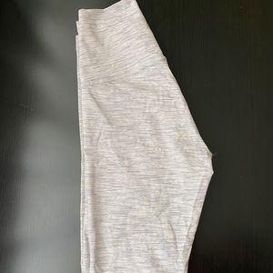Lululemon Size 2 25” Wonder Under Leggings